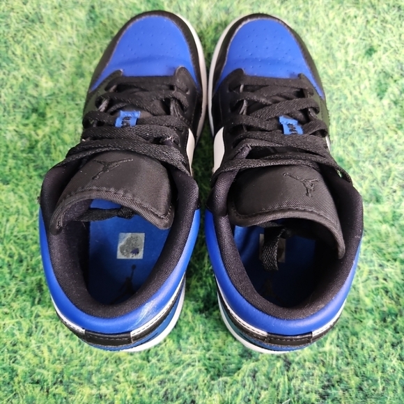 Nike Air Jordan 1 Low GS OG Royal Toe 553560-140 Size 5.5 (7 Wmn) CLEAN!!! Mens - Picture 14 of 16